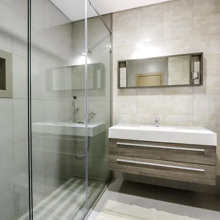 ヴィラ V4, Jardins Branqueira4 Near Beach, *