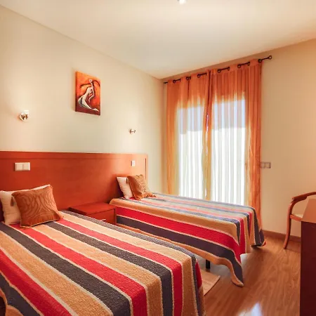 V4, Jardins Branqueira4 Near Beach, Villa *